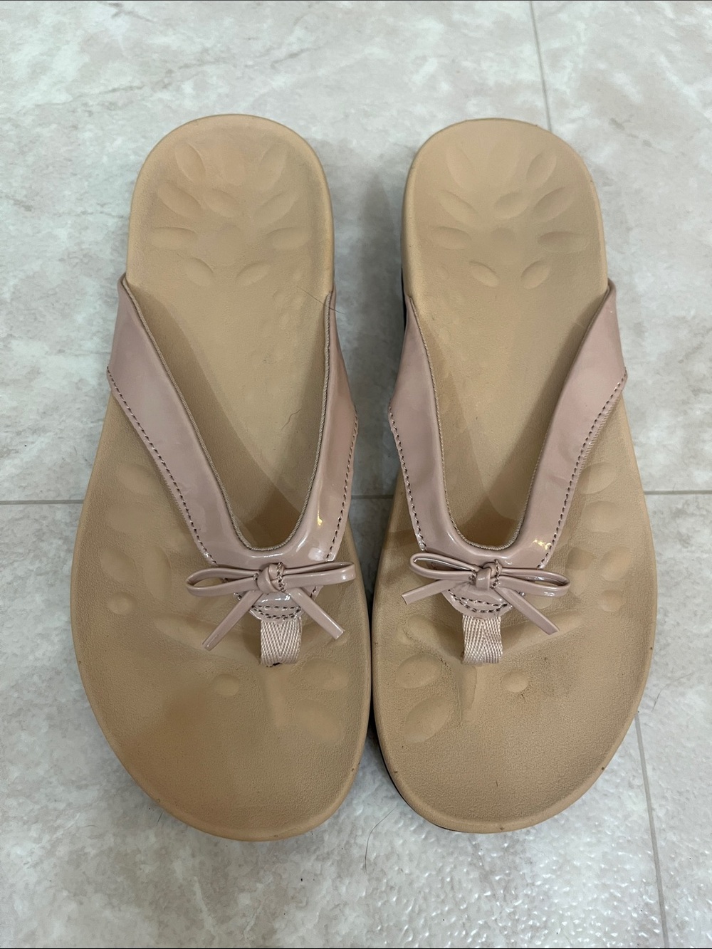 MEGNYA Nude Beige Bow Thong Sandals 8